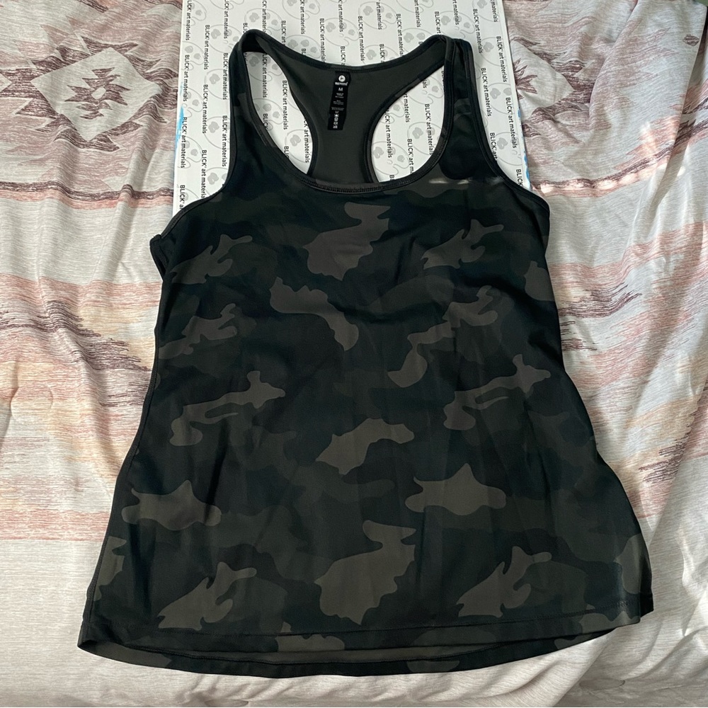 Razor back tank top